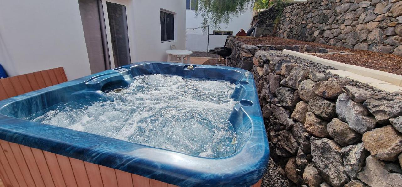 Casa Geminis, Relax, Sol Y Jacuzzi Villa Tarajalejo Exterior photo
