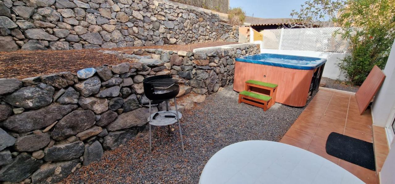 Casa Geminis, Relax, Sol Y Jacuzzi Villa Tarajalejo Exterior photo